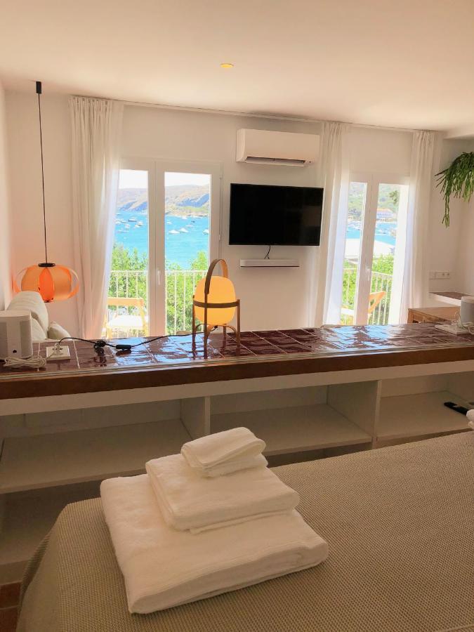 Beachfront Suite In Cadaques Center Esterno foto